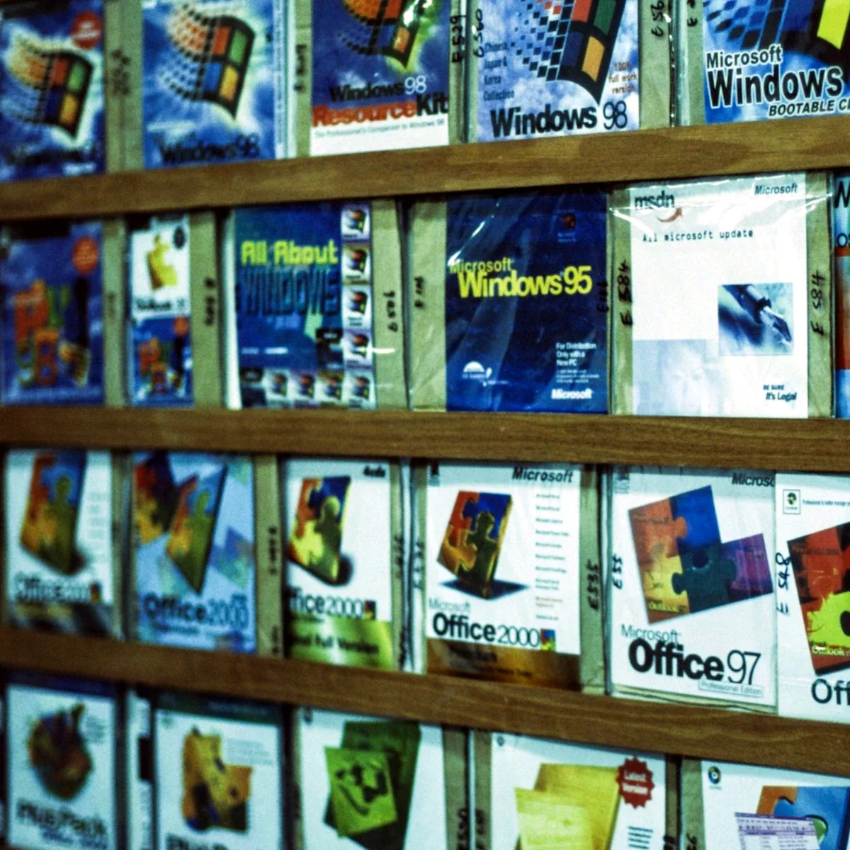 Microsoft Office and Windows, circa 998